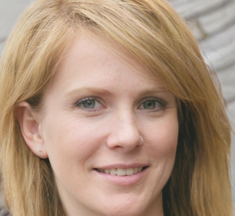Dra. Carmen Ruiz, experta en blockchain y criptomonedas